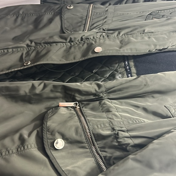 Authentic NWOT Michael Kors jacket . Very Nice & warm. - Picture 7 of 13